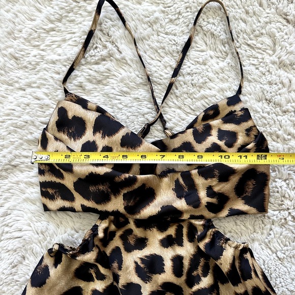 *NWOT* Baby Doll Padded Cheetah Print Cut Out Dress W/ Adjustable Straps Sz Sml - Picture 3 of 6